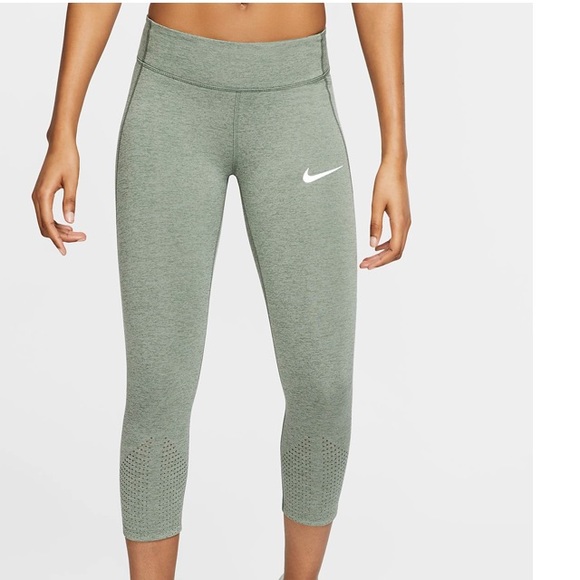 Nike Epic Lux Woman’s Running Cropped Leggings - Picture 1 of 4